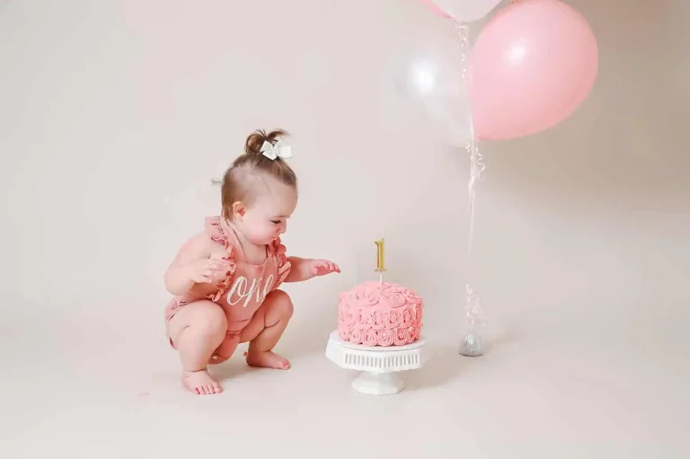 5 Fun Ways to Celebrate Your Baby’s First Birthday with a Cake Smash Session